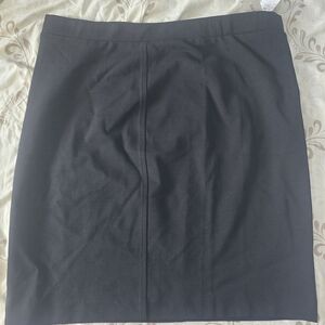 Katherine Barclay Classic Black Pencil Skirt